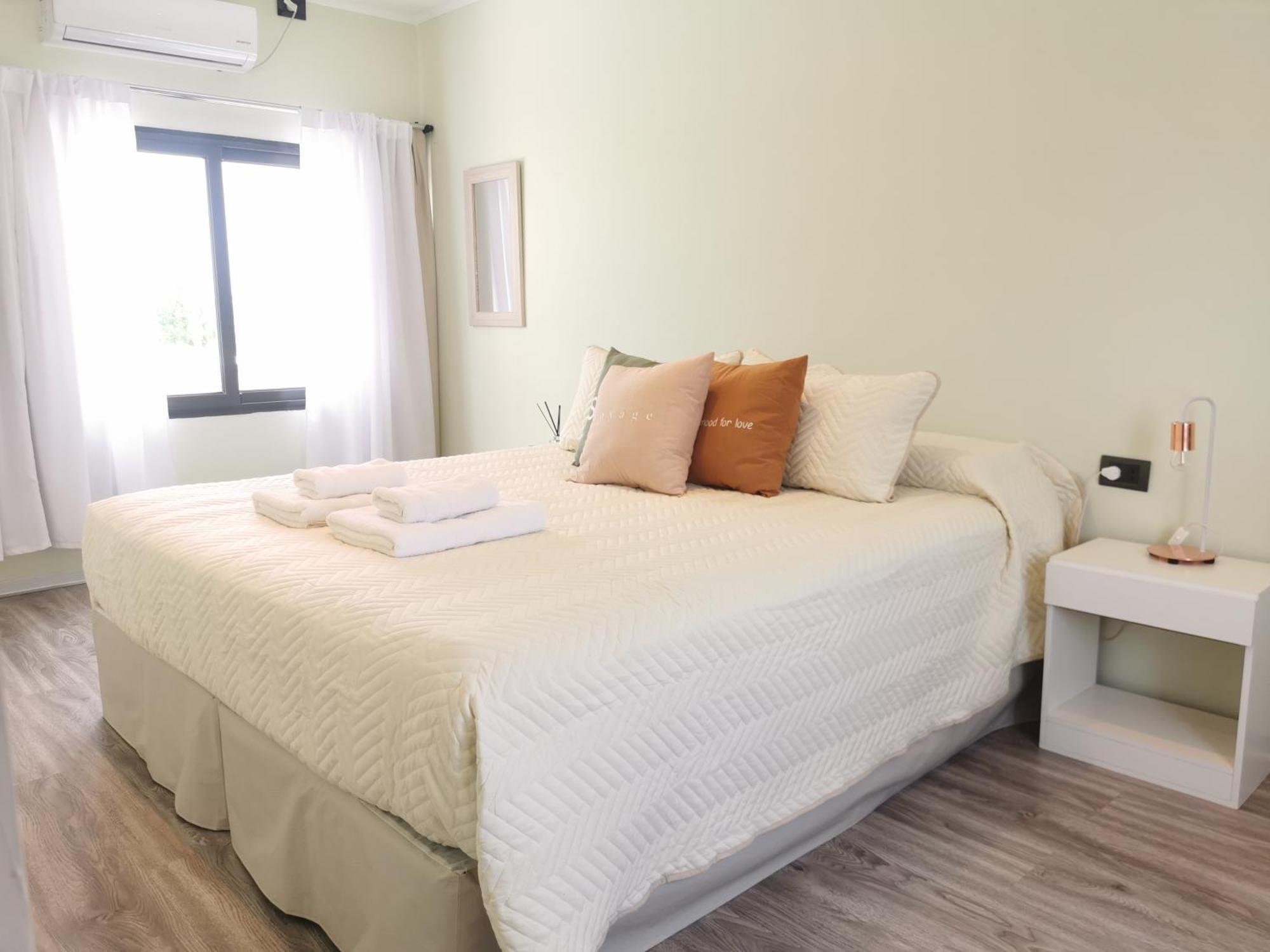 Complejo Koi Apartment Хенерал Алвеар Екстериор снимка